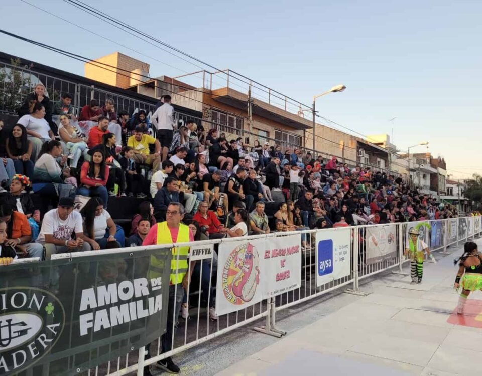producción de evento masivo con estructuras Eventos Eiffel Argentina